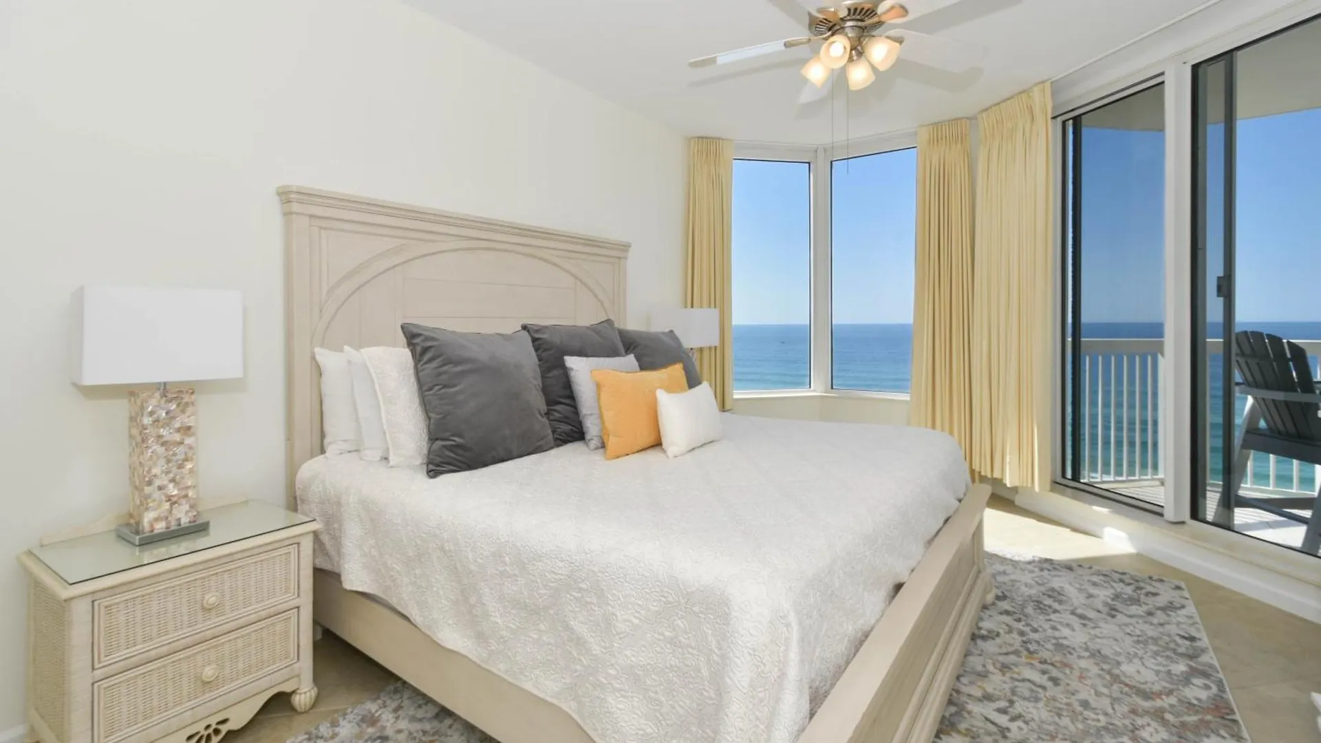 Silver Beach Towers E905 Destin Apartment